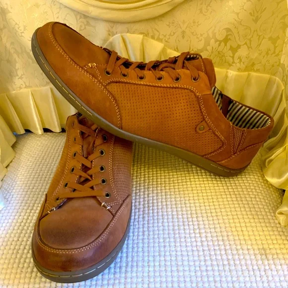 Muk Luks | Shoes | Muk Luks | Poshmark display picture 3